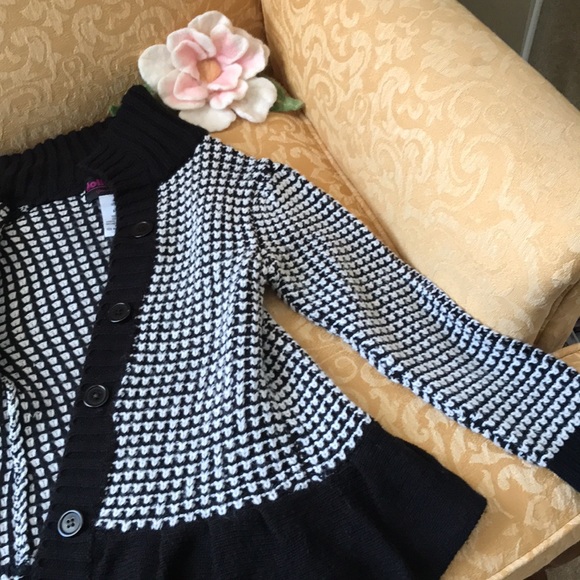 Black and white Dollhouse girl jacket (5-6) - Picture 3 of 7